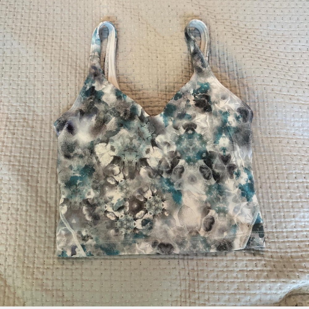 Stylish Women's Tie-Dye Top